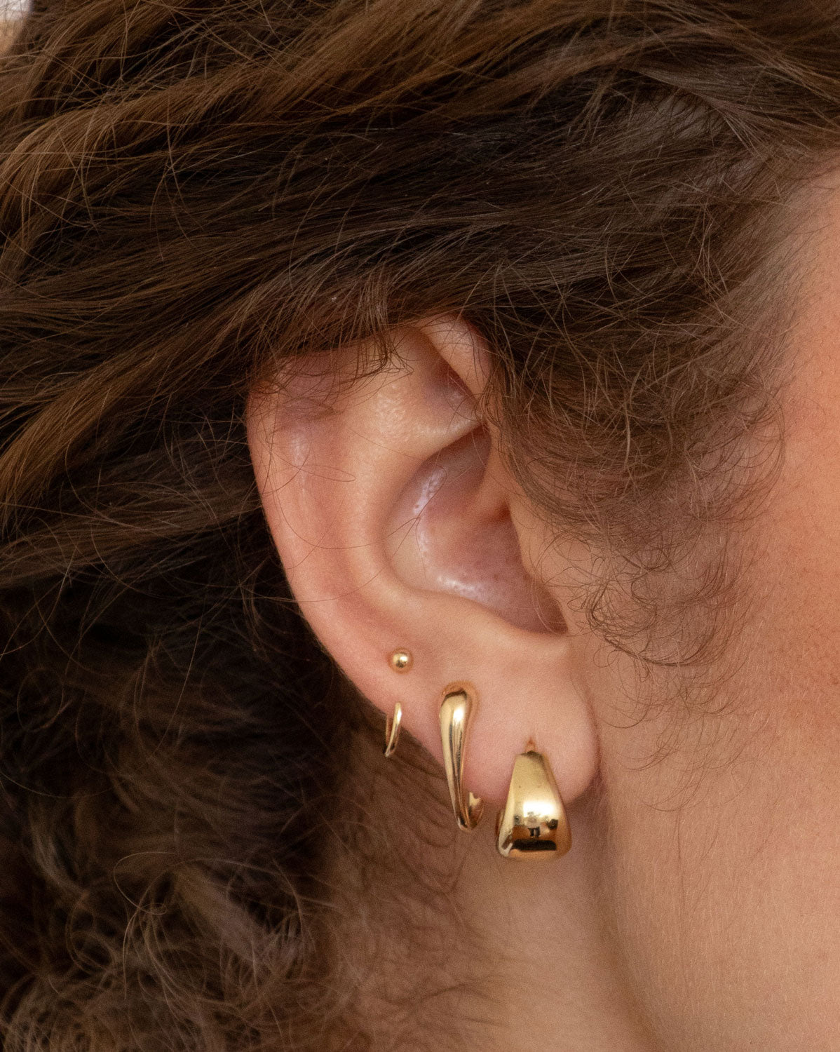 (Pair) Cardi Hoops
